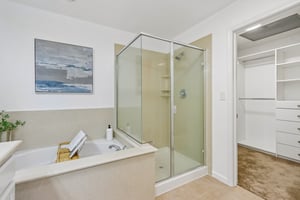 Byron Ln-S1908-060.jpg