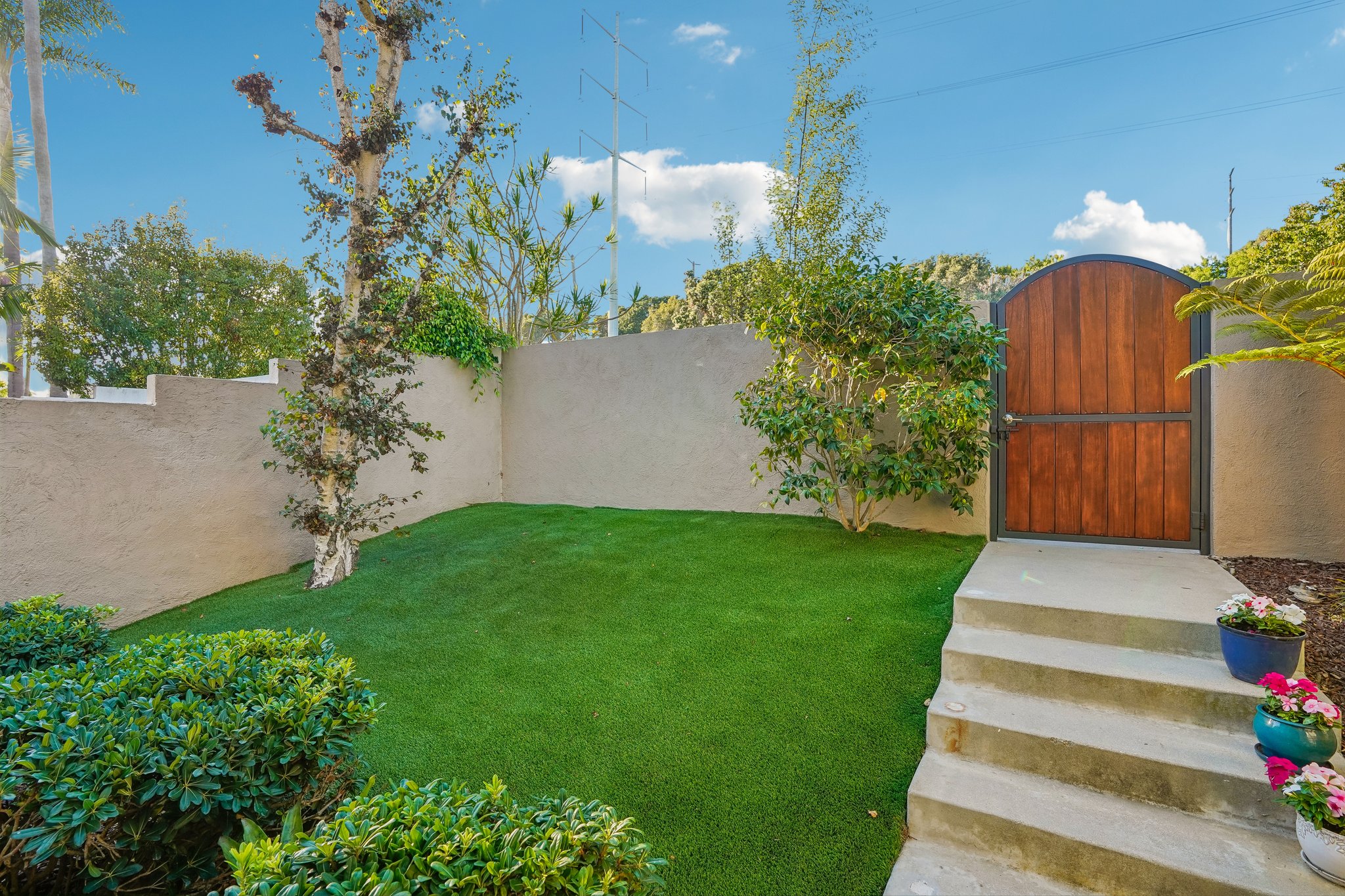 Rosecrans Ave-S1808-007.jpg
