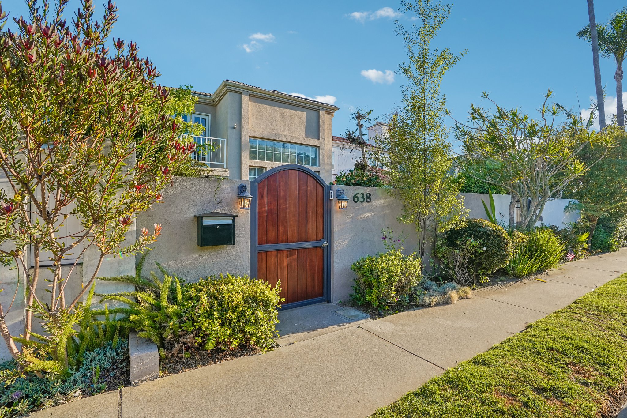 Rosecrans Ave-S1808-008.jpg