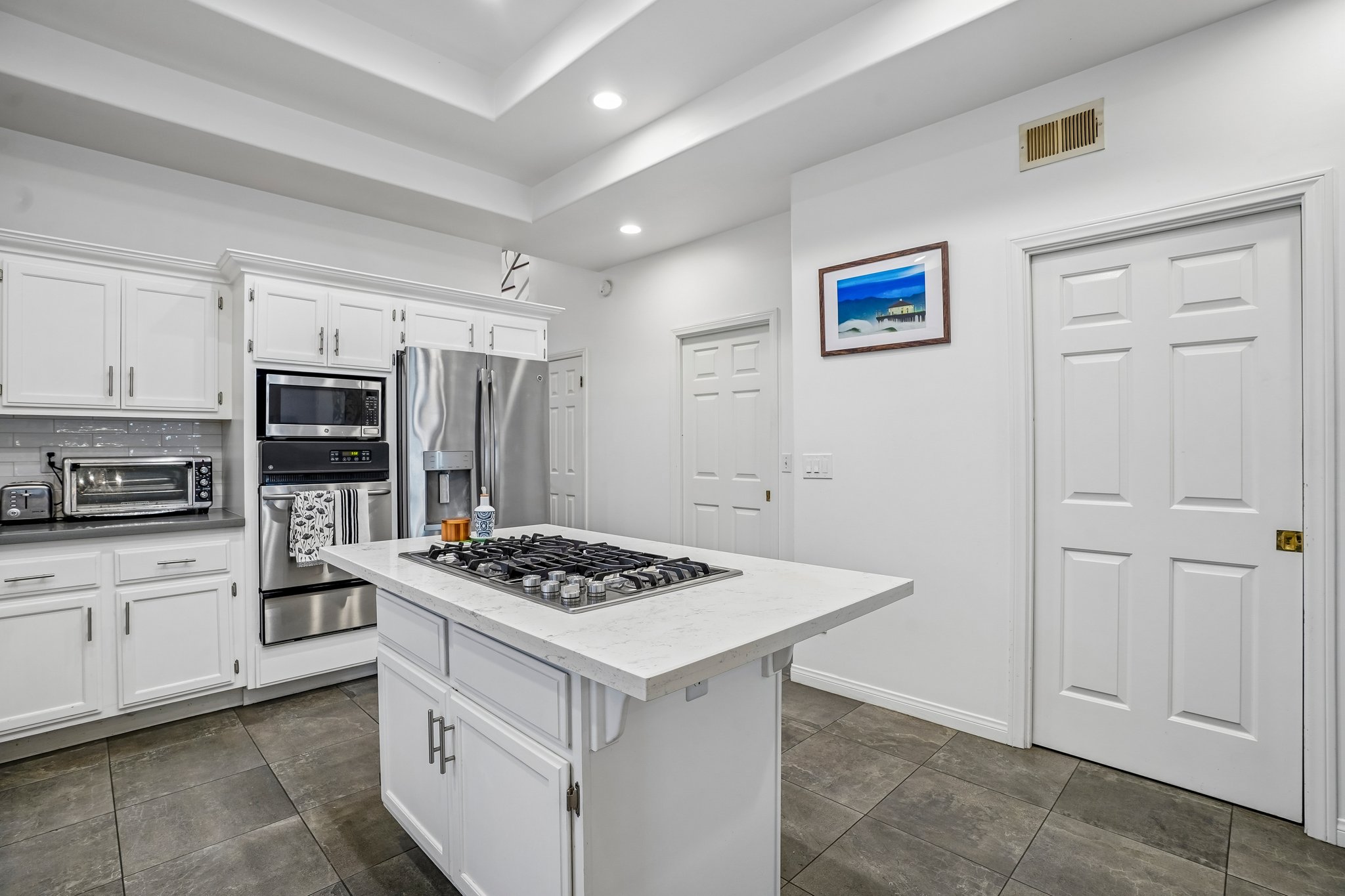 Rosecrans Ave-S1808-022.jpg