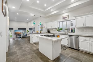 Rosecrans Ave-S1808-016.jpg
