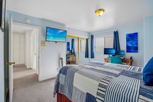 Rosecrans Ave-S1808-037.jpg