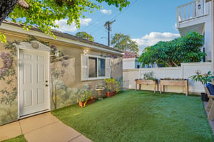 Rosecrans Ave-S1808-062.jpg