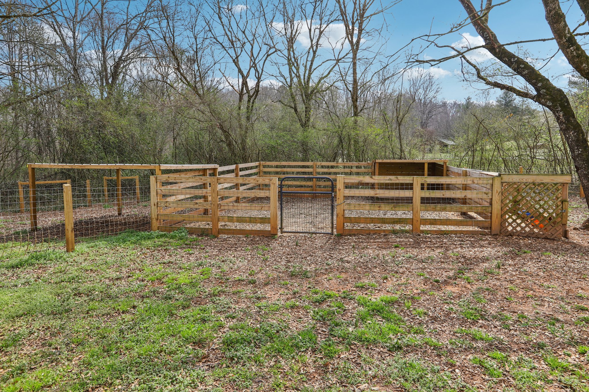 Claude Parks Rd-S0603-036.jpg