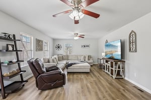 Claude Parks Rd-S0603-007.jpg