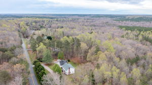6380 W River Rd, Aylett, VA 23009, USA Photo 2