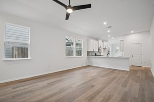 Marsh Ln-S0601-005.jpg
