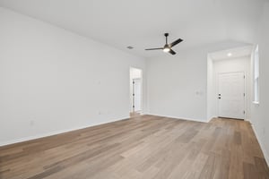 Marsh Ln-S0601-007.jpg