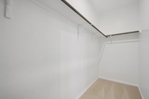 Marsh Ln-S0601-016.jpg