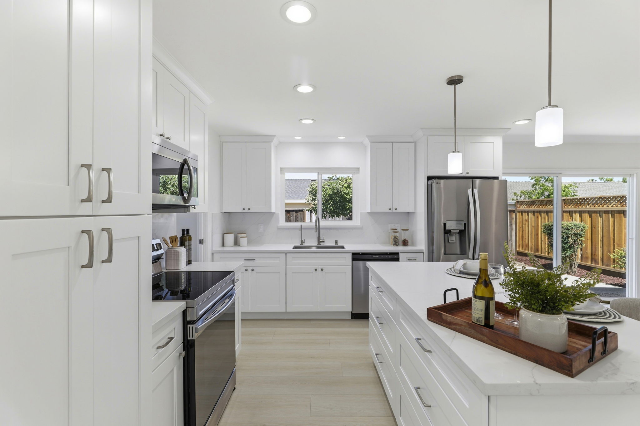 017_F8_6385 Tamalpais Ave