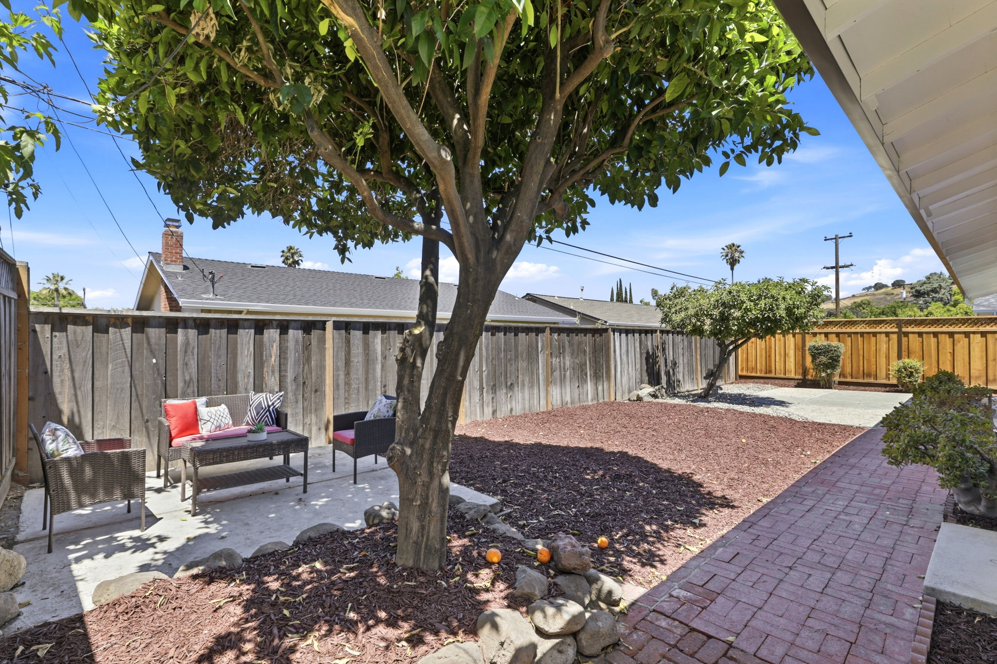 038_F8_6385 Tamalpais Ave