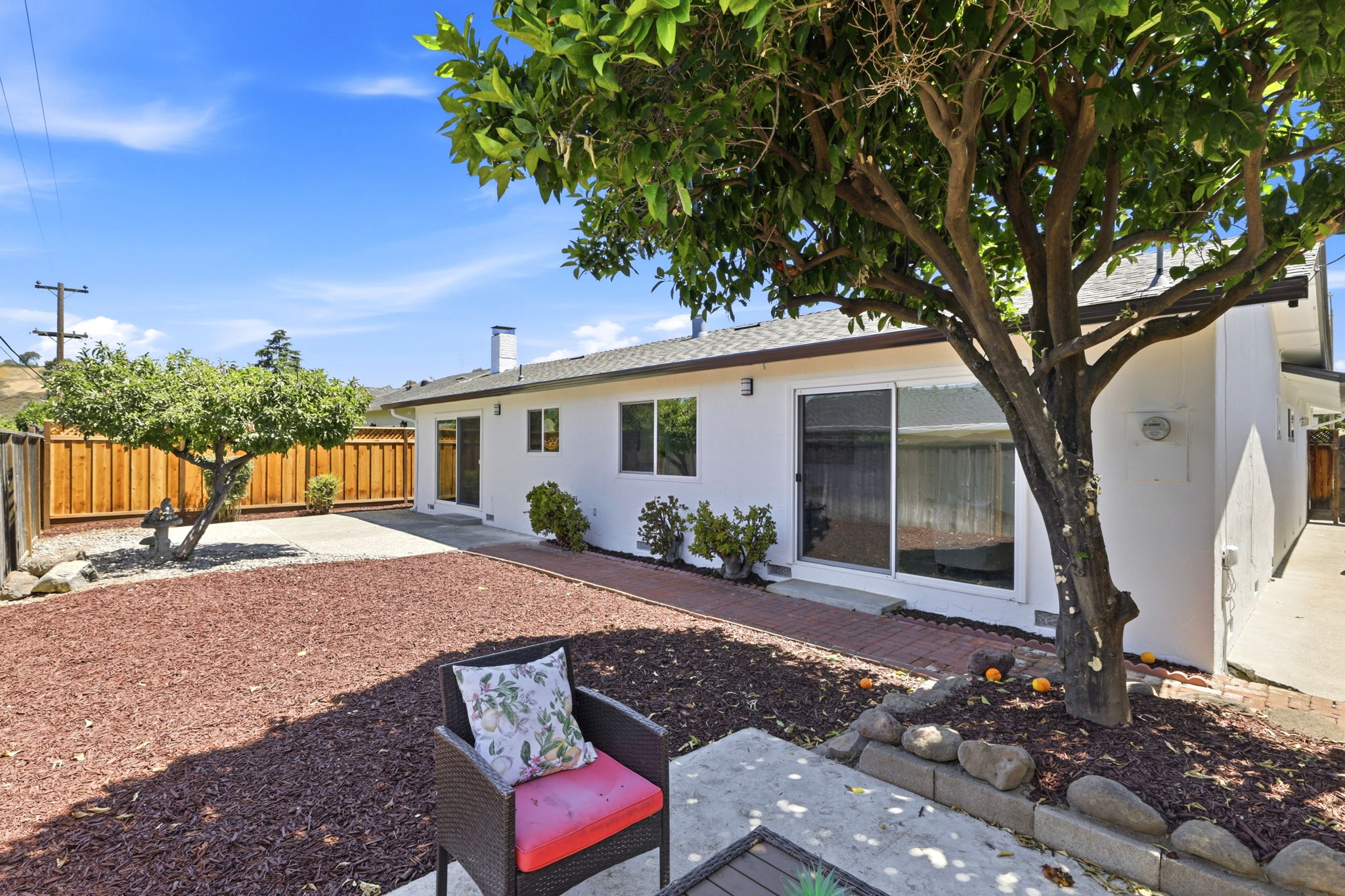 040_F8_6385 Tamalpais Ave