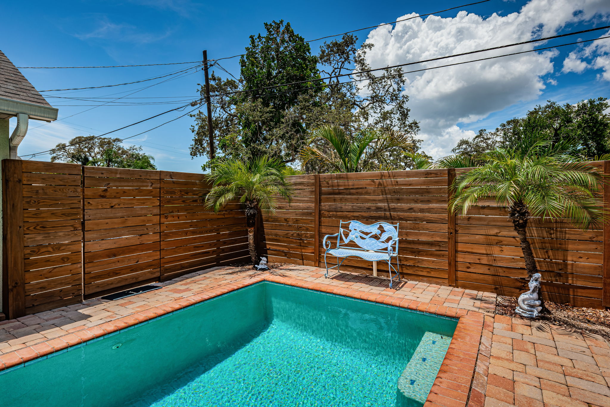 Pool 4