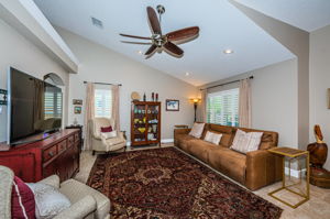 Living Room 2-2