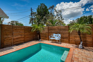Pool 4