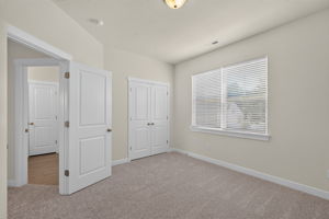 Photo 37