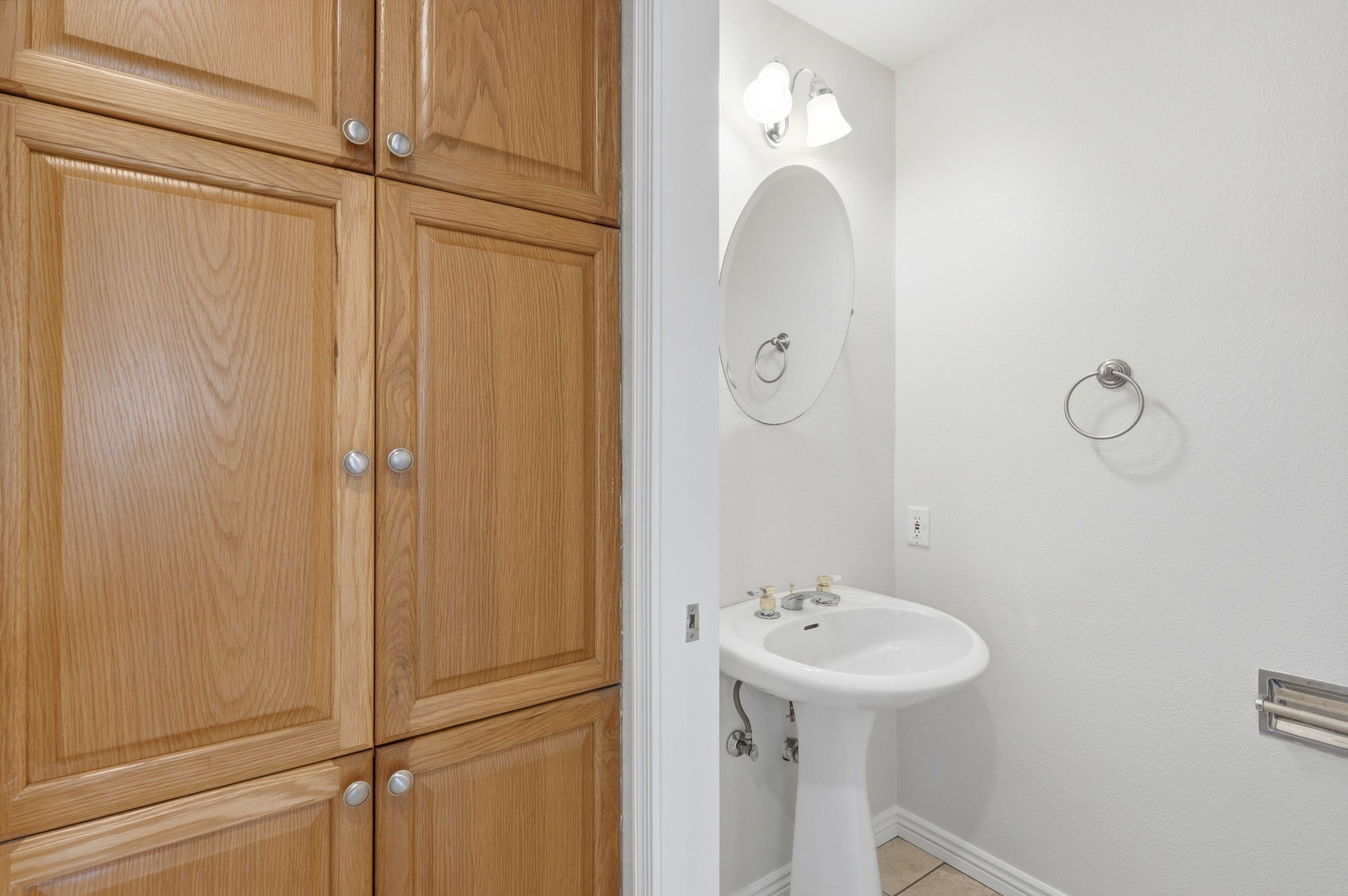 Powder Room 2