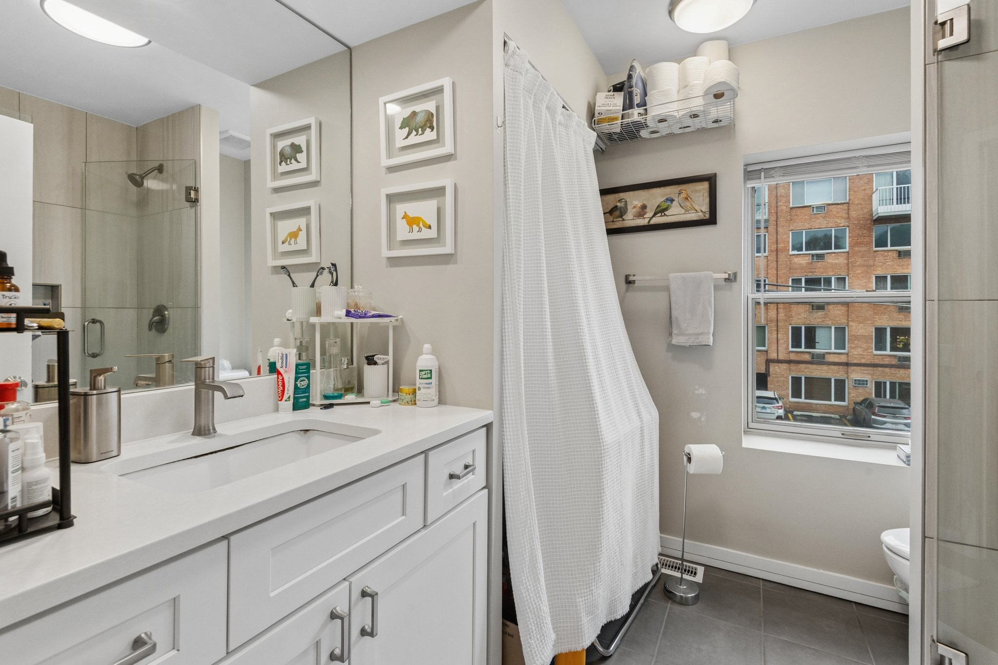 639 W Deming Pl Coach House_003.jpg