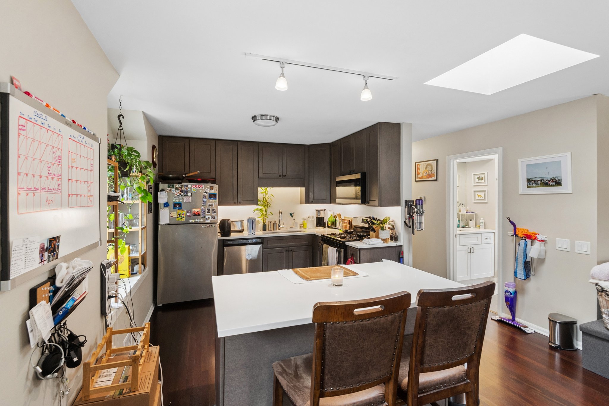 639 W Deming Pl Coach House_009.jpg