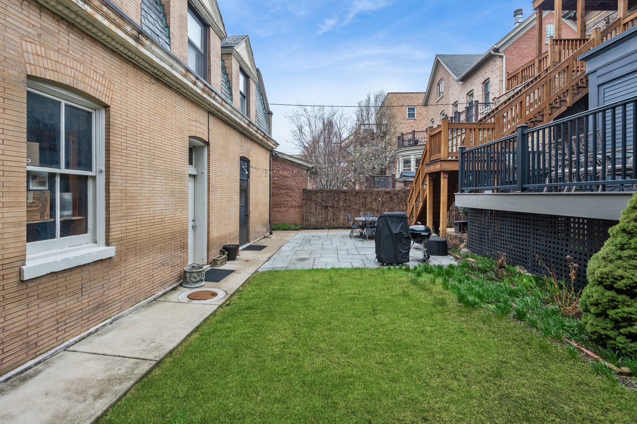 639 W Deming Pl Coach House_013.jpg