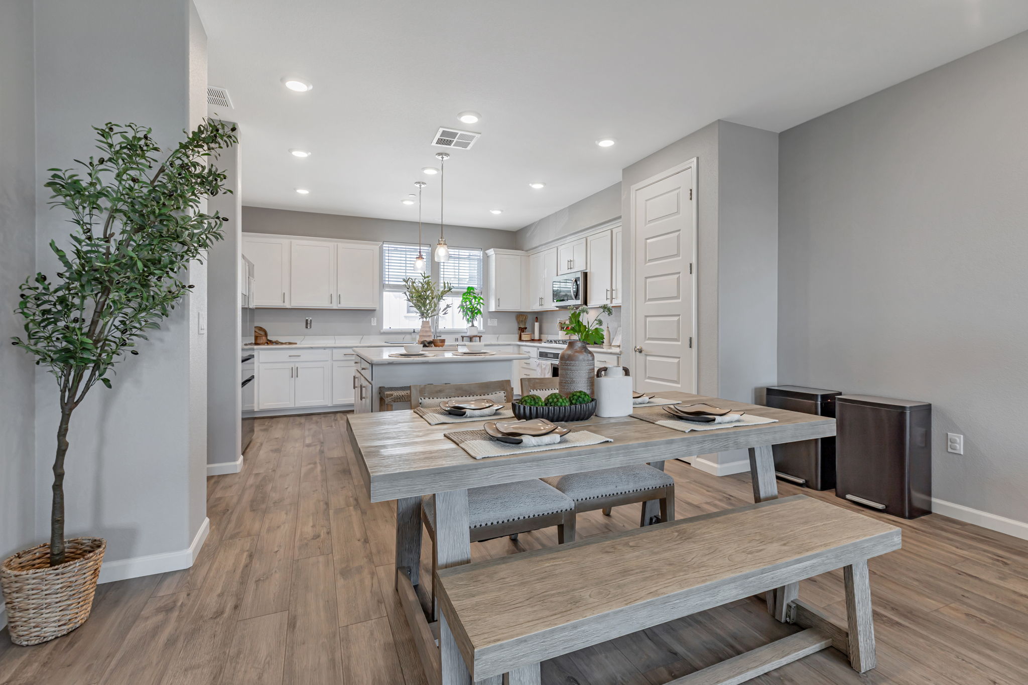 017_6393 Paysar Ln