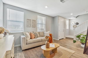 007_6393 Paysar Ln
