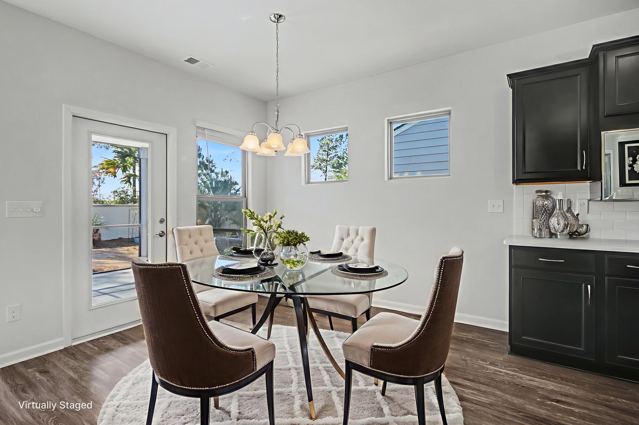 IMG_5593 virtually staged.jpeg