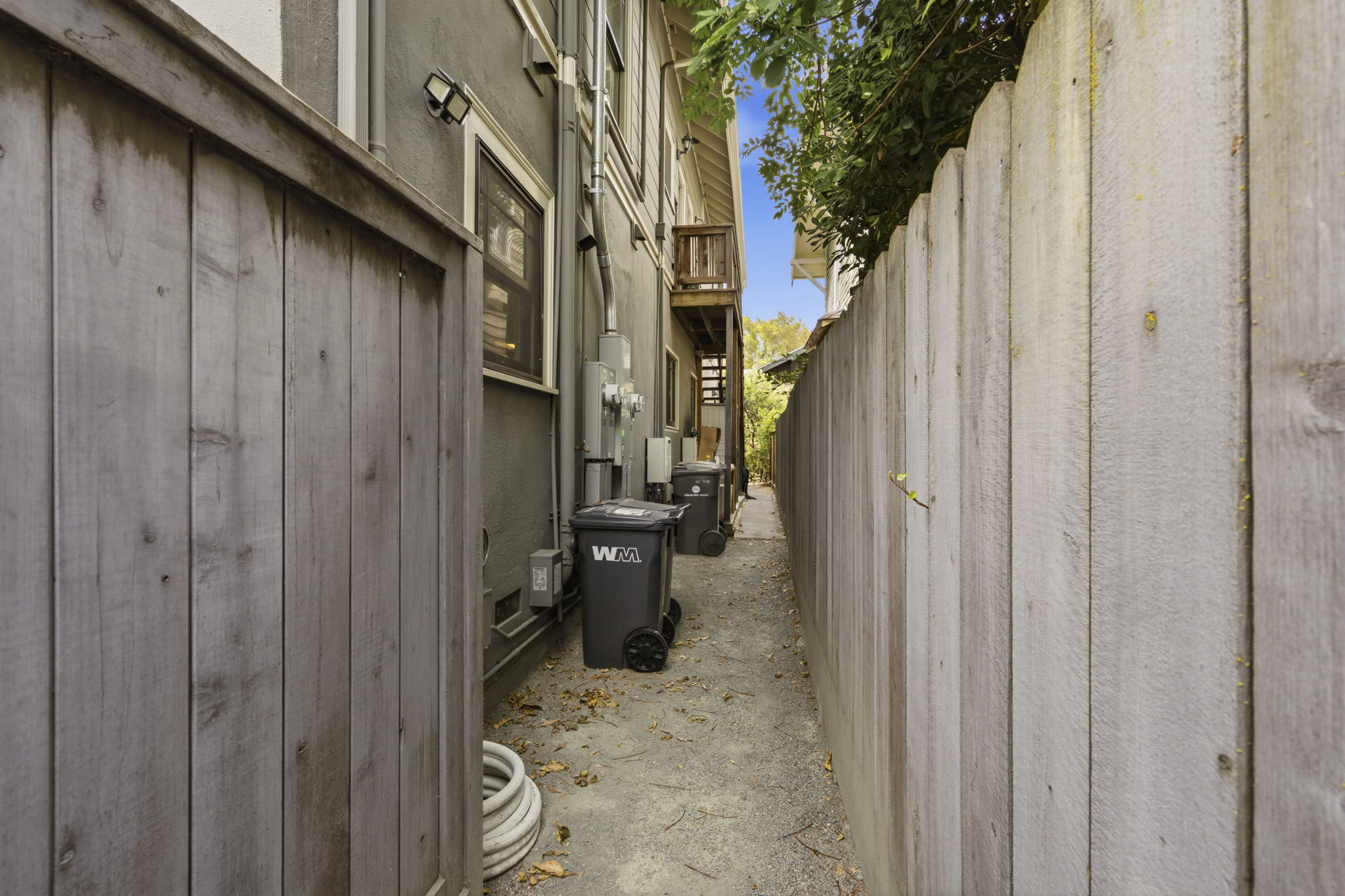  Photo 27