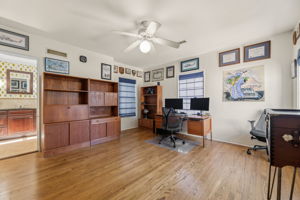  Photo 47