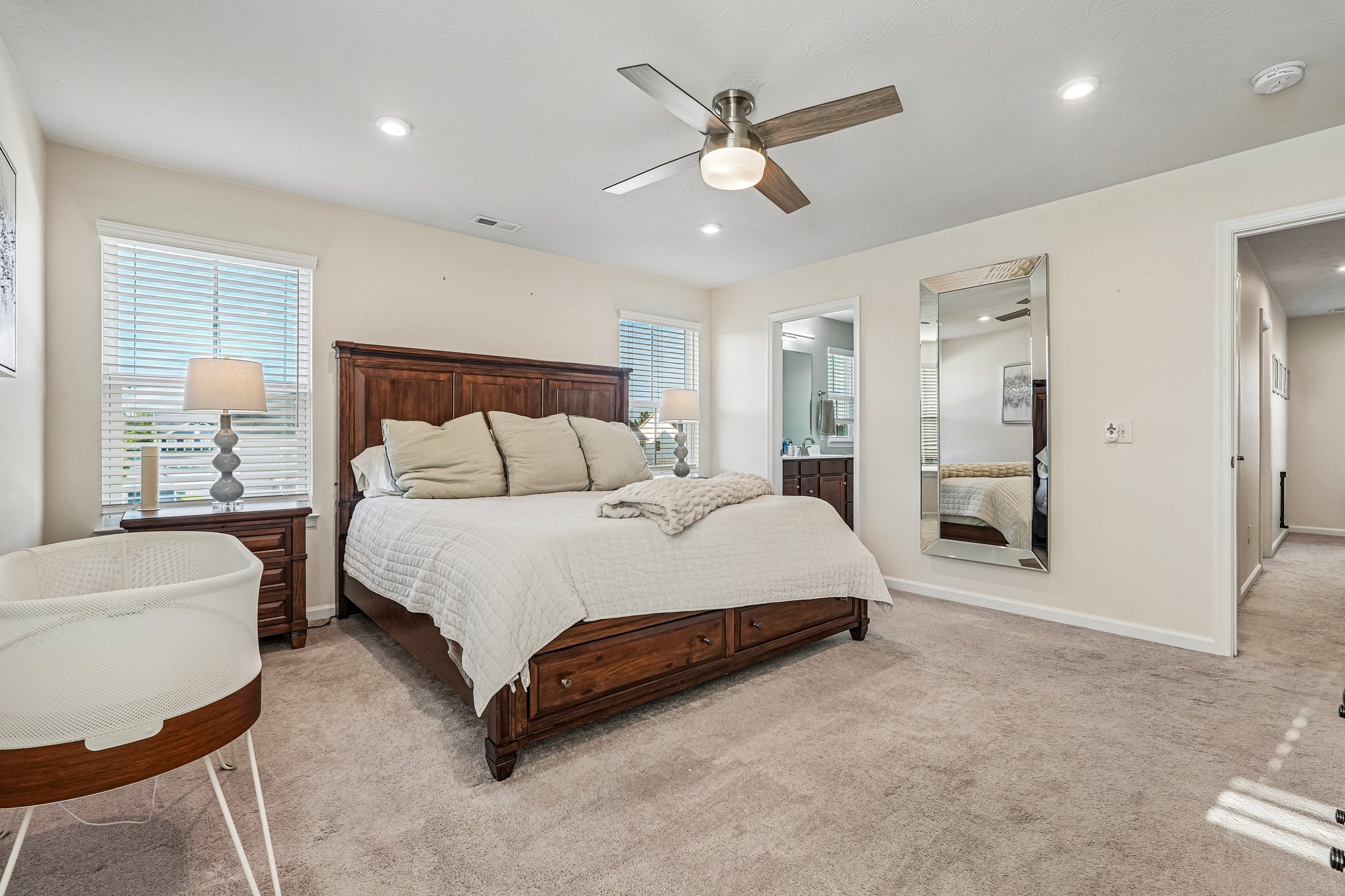 Torrington St_Ceiling Fan