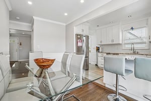16th Ave-S0907-010.jpg