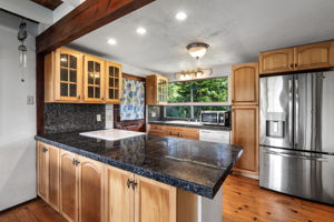 Mid Kitchen a
