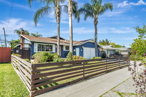 003_64 Azucar Ave_