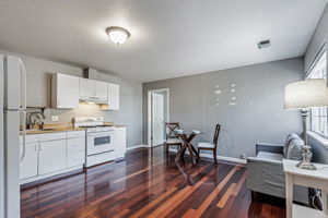 011_64 Azucar Ave_