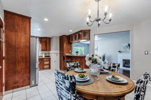 021_64 Azucar Ave_