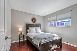 026_64 Azucar Ave_