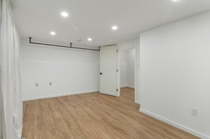  Photo 39