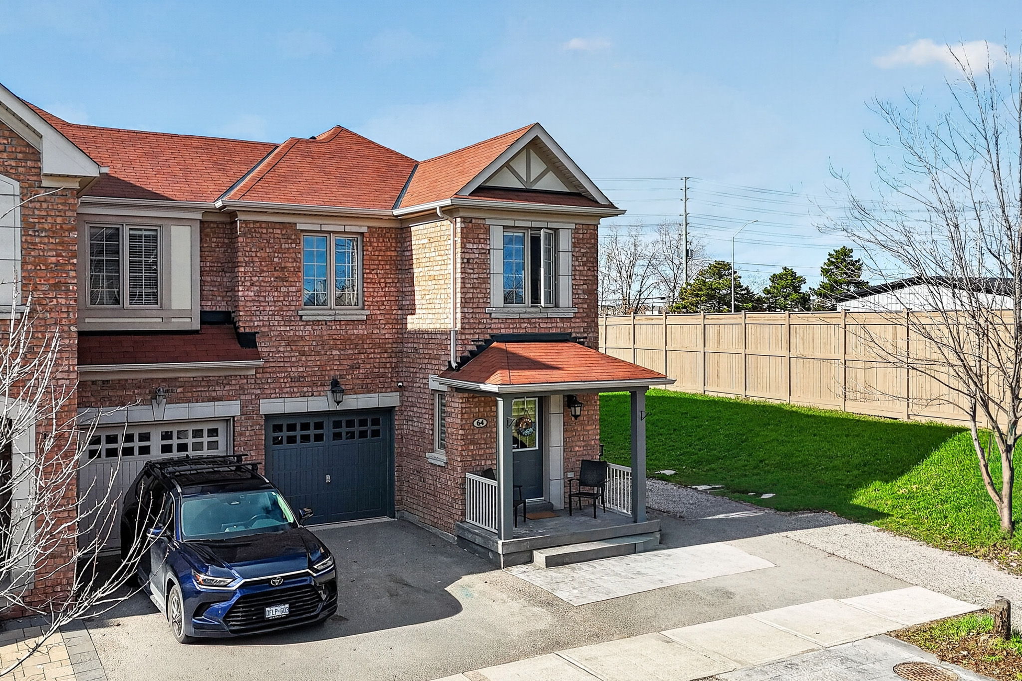 64 Coranto Way, Woodbridge, ON L4H 3L9, Canada Photo 3