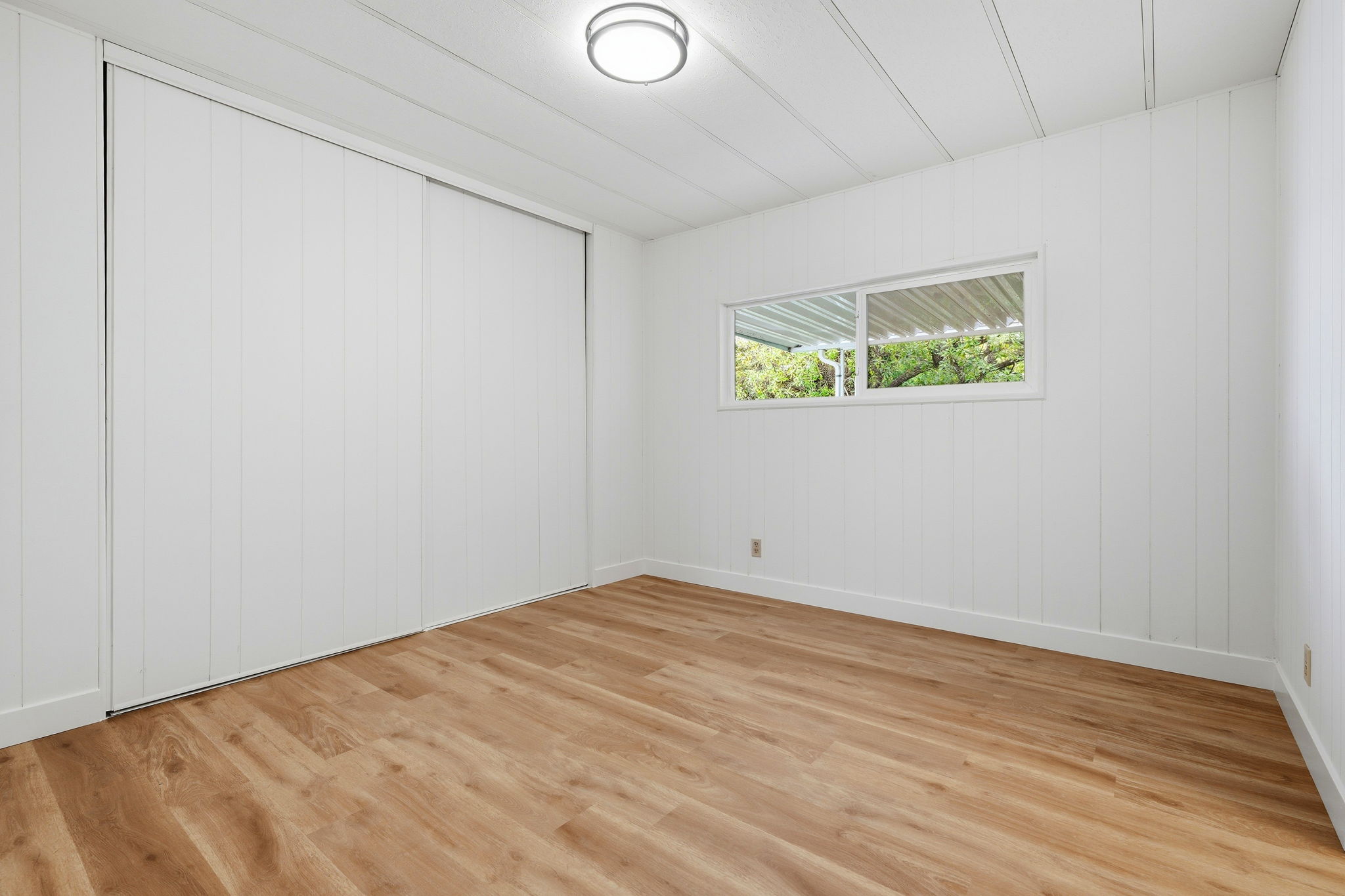 015_F8_64 Creekside Dr