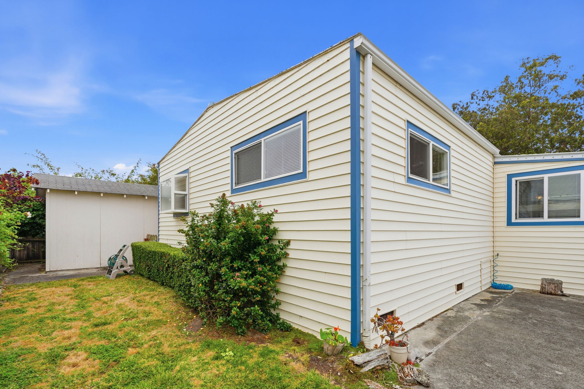 025_F8_64 Creekside Dr
