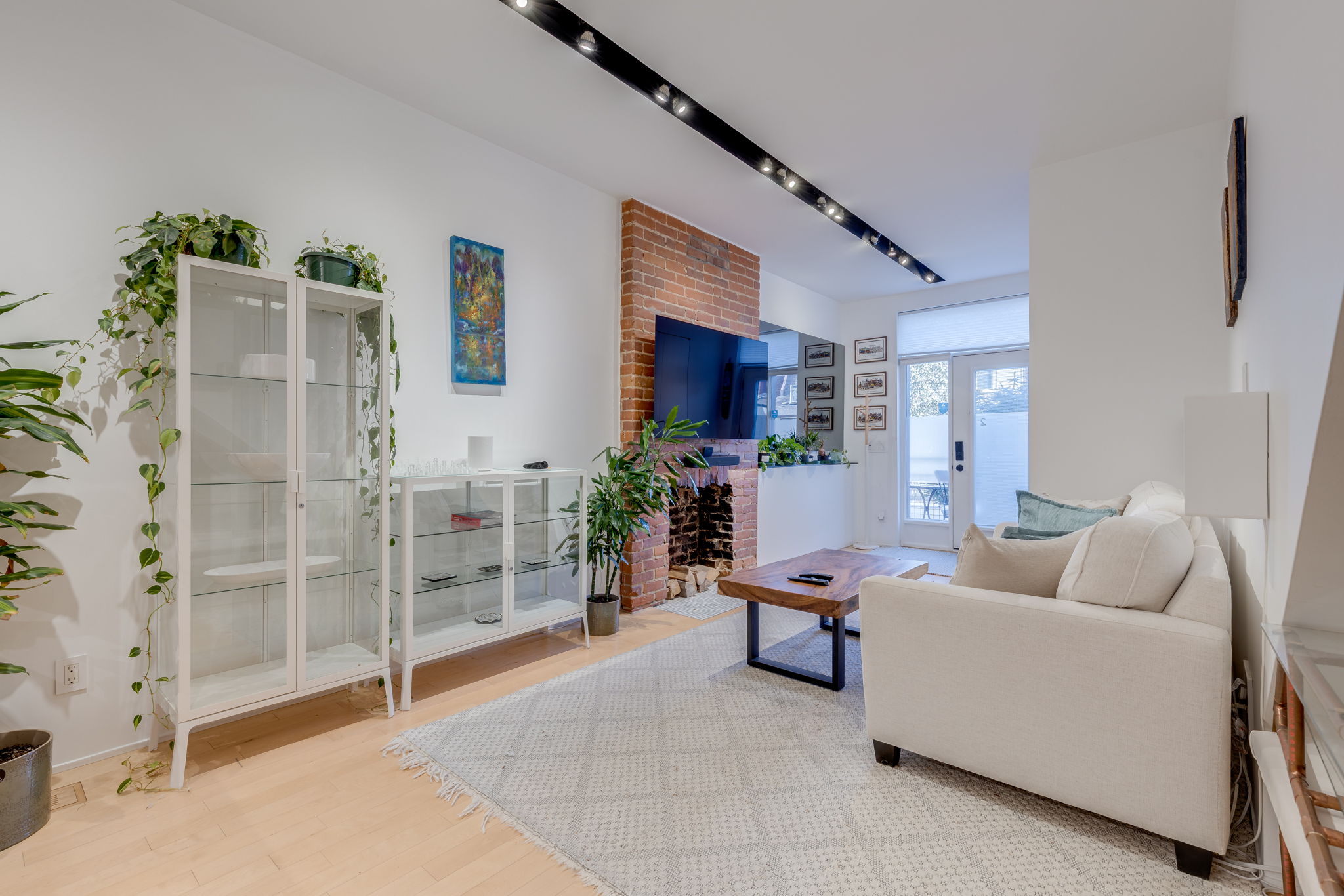 Toronto property showcase — delivered property photograph 6