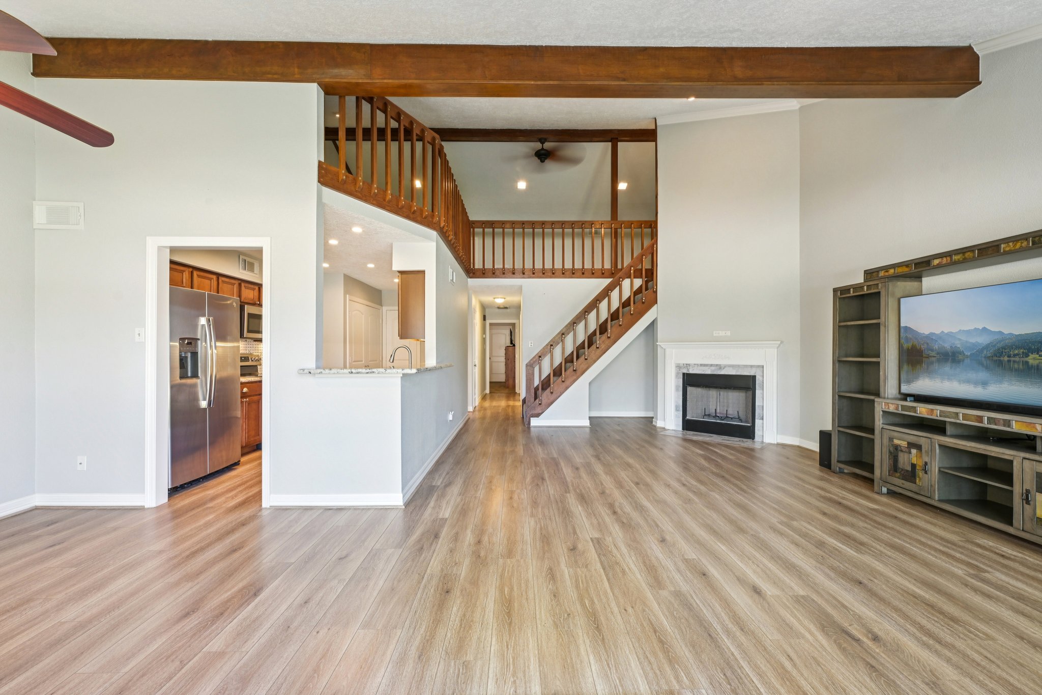 Hideaway Dr-S1903-008.jpg