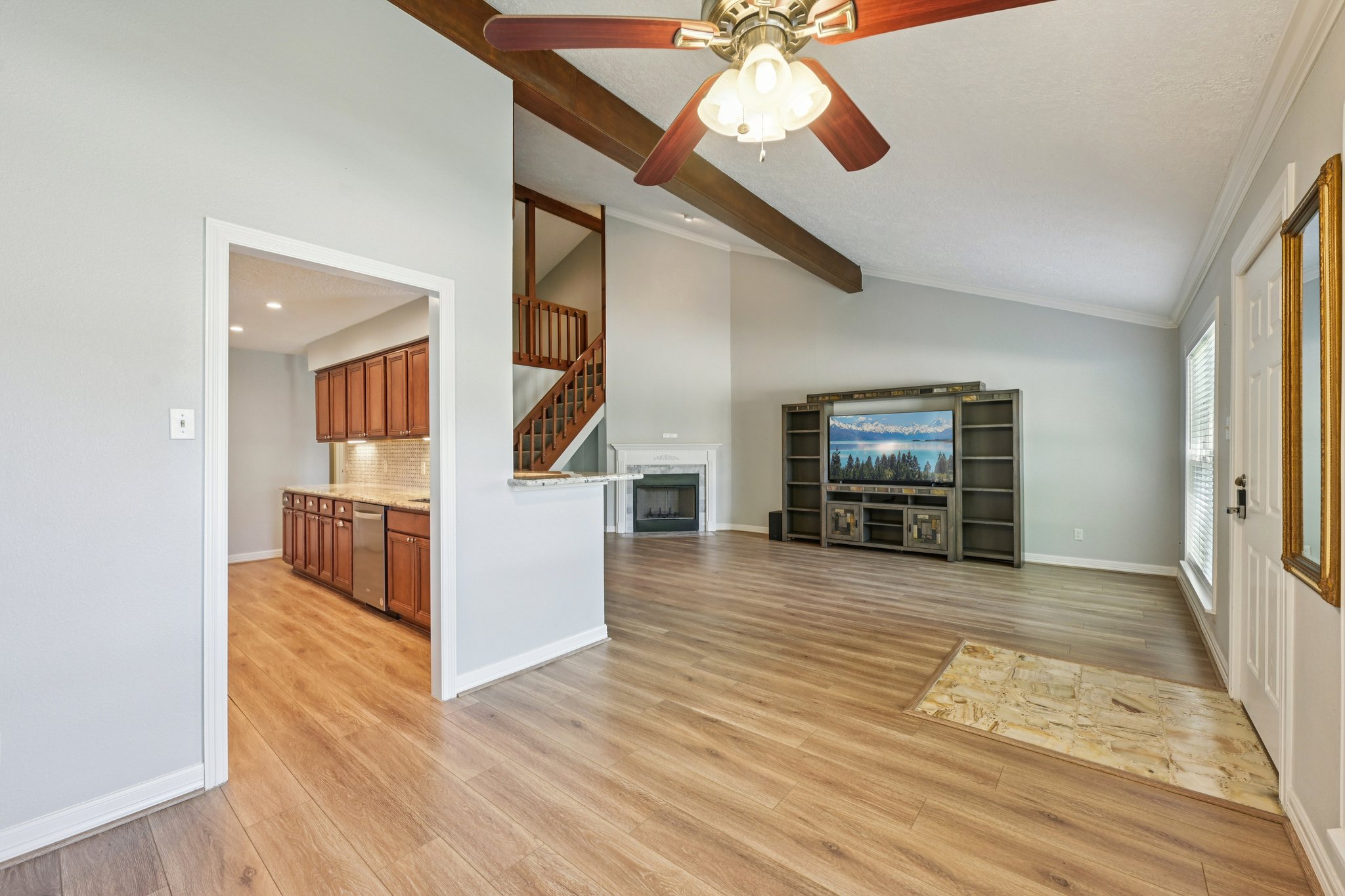 Hideaway Dr-S1903-010.jpg