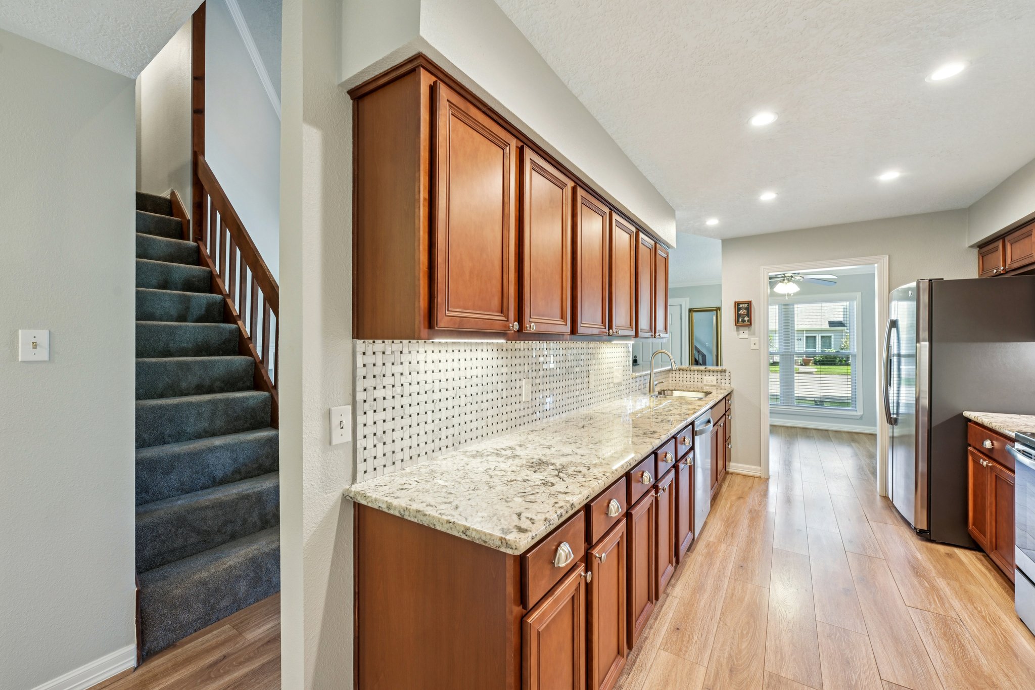 Hideaway Dr-S1903-017.jpg