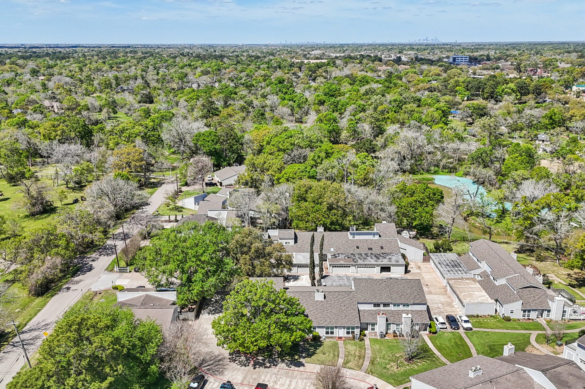 Hideaway Dr-S1903-048.jpg