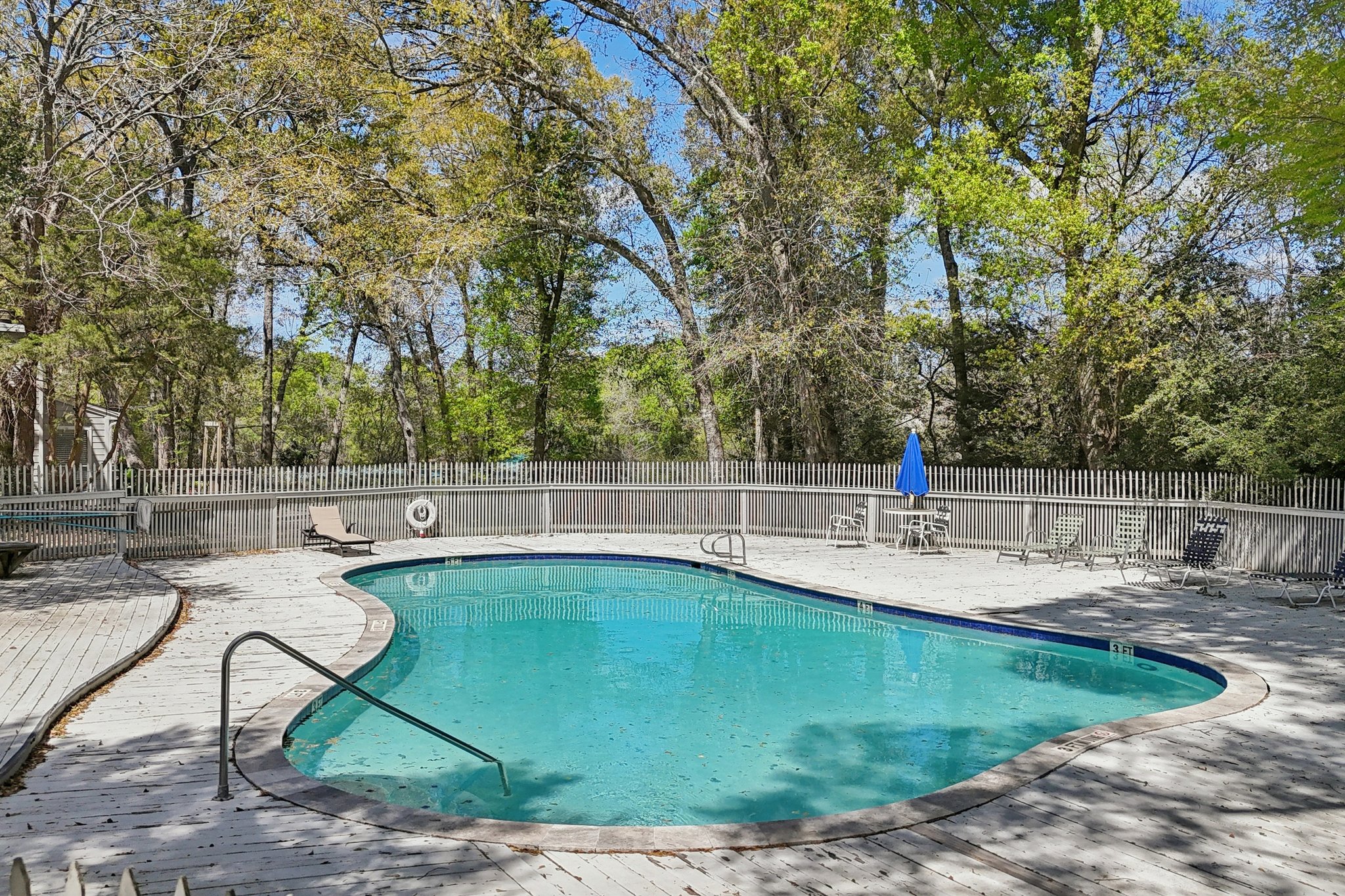 Hideaway Dr-1903-901.jpg