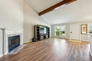 Hideaway Dr-S1903-006.jpg