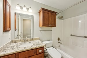 Hideaway Dr-S1903-024.jpg