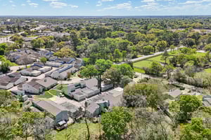 Hideaway Dr-S1903-045.jpg