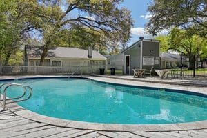 Hideaway Dr-1903-904.jpg